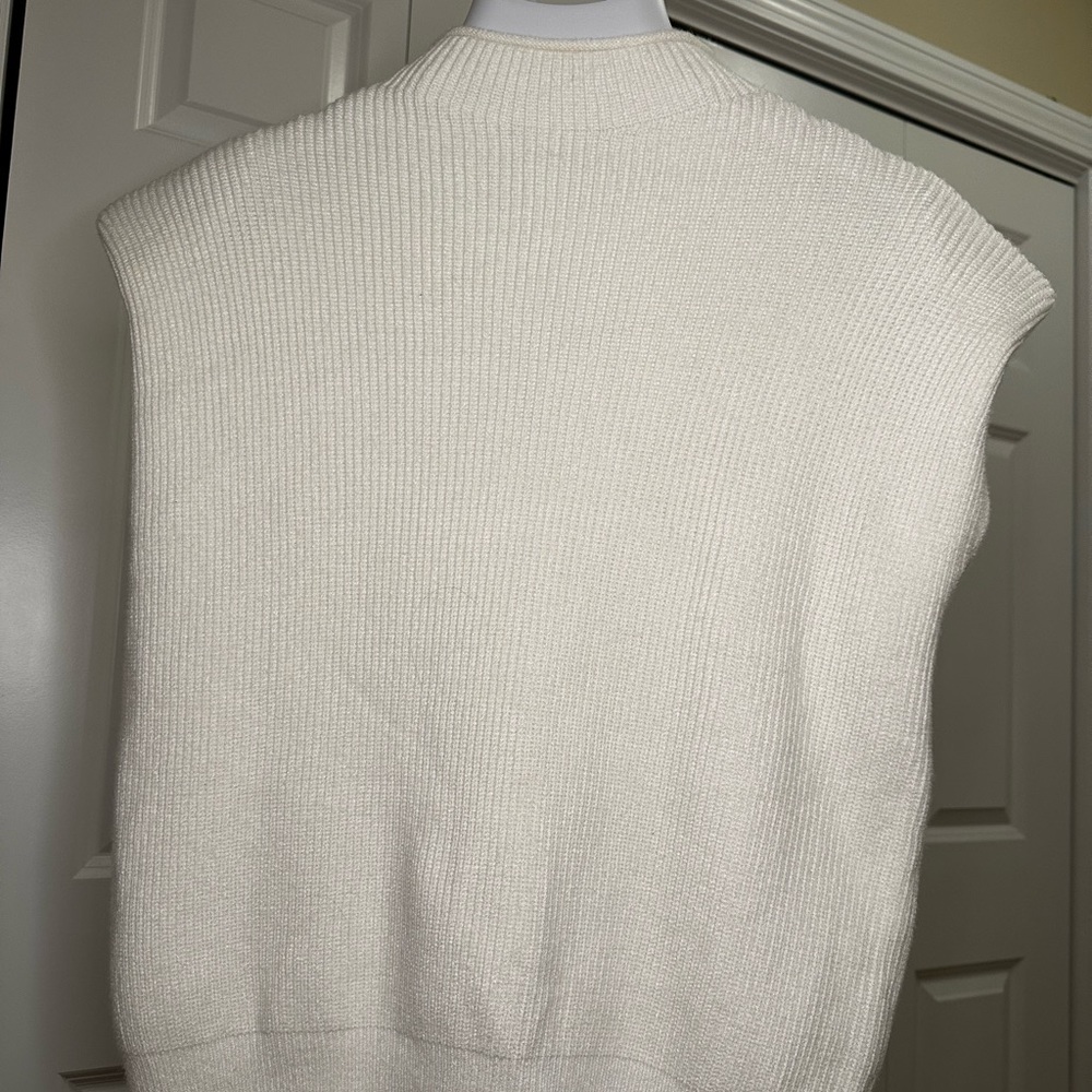 White Knit Mockneck Sweatervest